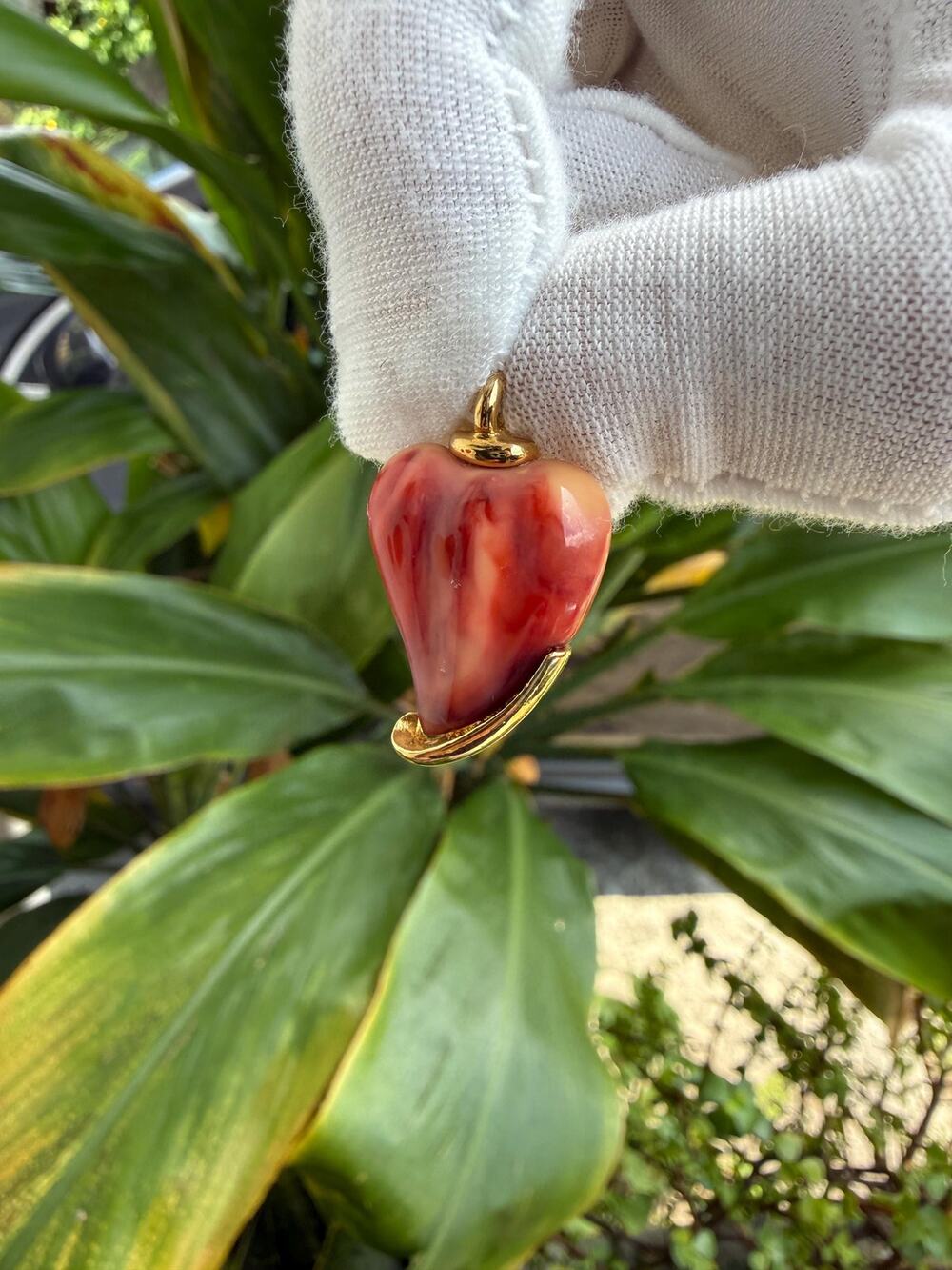 Givenchy Vintage Pendant Charm Marbled Swirl Lucite Heart Paris New York 1979